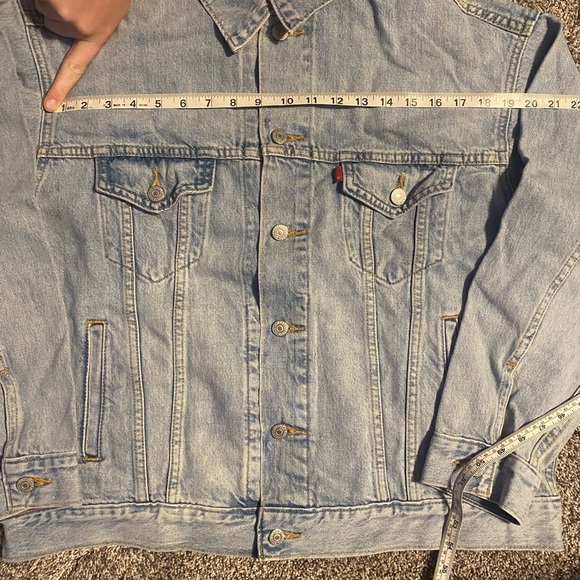 Levi’s oversized trucker denim jacket - Picture 9 of 9
